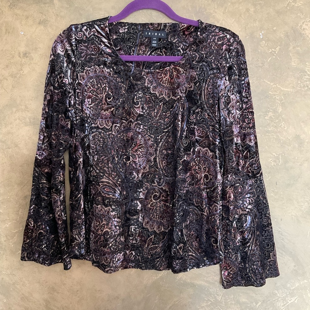 Tribal Burnout Velvet Paisley Bell Sleeve Top